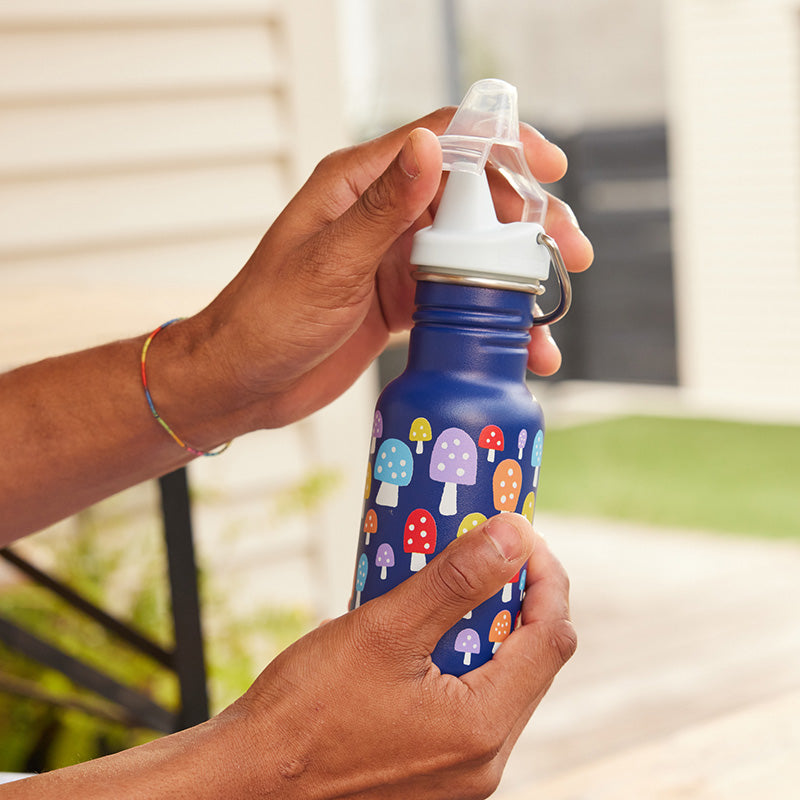 12oz-kid-s-classic-sippy-p9 kid_sippy_12oz_closeup_dustcover_square.jpg