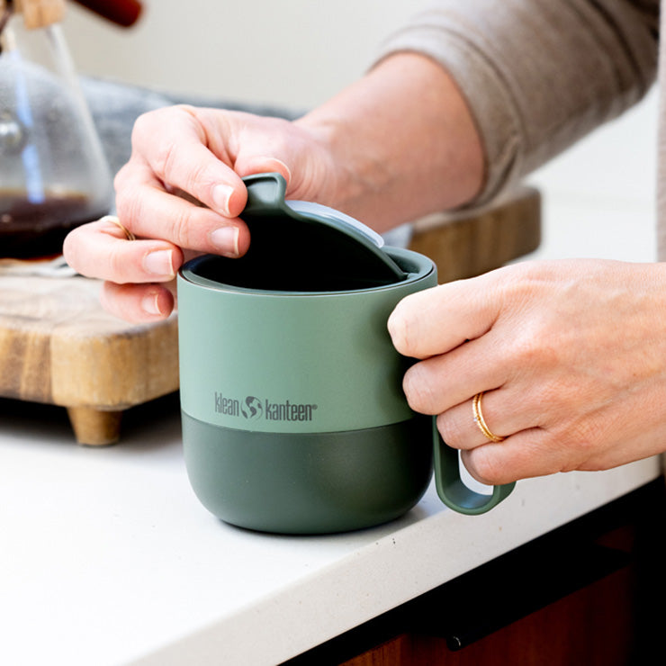 flip-lid-u5 rise_flip_lid_large_coffee_mug.jpg