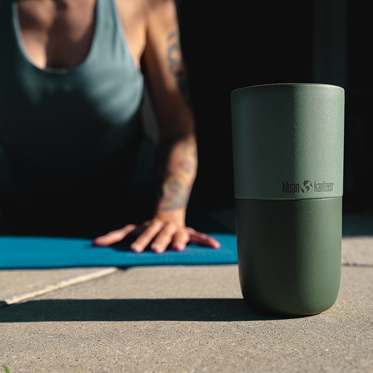 smoothie-set-g9 smoothie_kit_rise_tumbler_seaspray_closeup.jpg