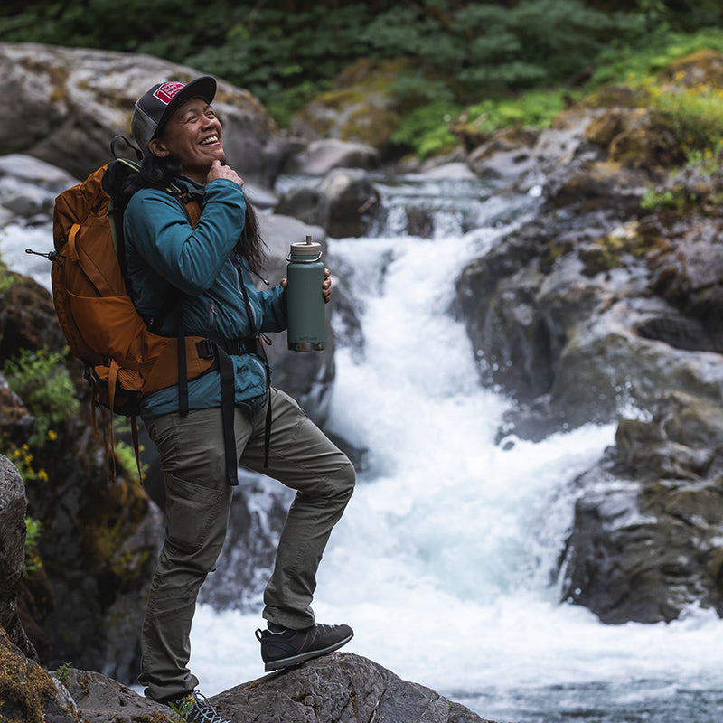 32oz-tkwide-with-twist-cap-v6 tkwide_32oz_insulated_bottle_twist_backpack_river_guy_square.jpg