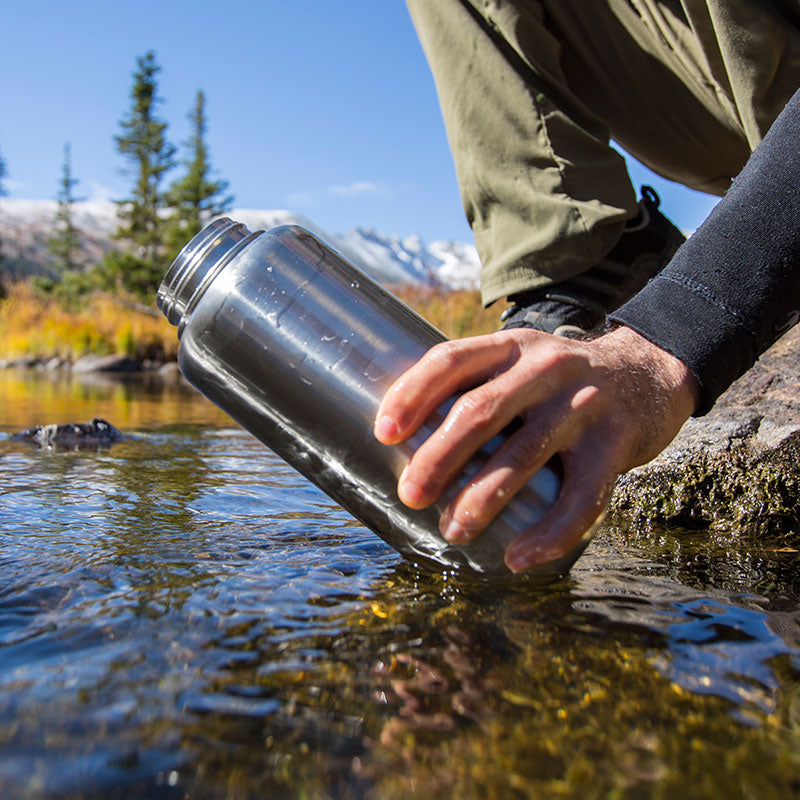 40oz-wide-with-loop-cap-x3 wide_40oz_bottle_stream_square.jpg